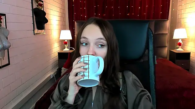 Snapshot of ameliaglamour chatting on November 2025 05:39:02 PM ameliaglamour online show from November 2025 05:39:02 PM