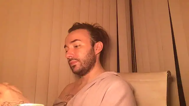 Stevey5894 online show from October 2025 11:58:01 PM