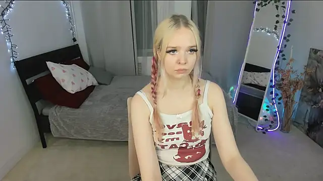 BellaMontgomery online show from February 2026 04:28:02 PM