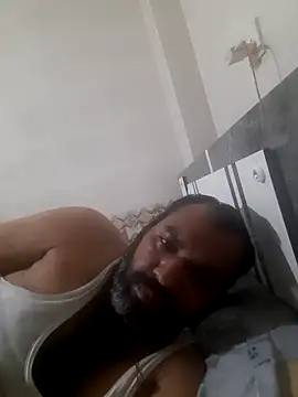 Snapshot of Hot-boy077 chatting on September 2025 12:03:02 AM Hot-boy077 online show from September 2025 12:03:02 AM