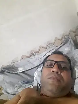 Snapshot of Hot-boy077 chatting on October 2025 06:51:02 PM Hot-boy077 online show from October 2025 06:51:02 PM