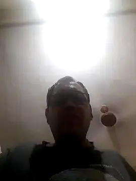 Snapshot of Hot-boy077 chatting on November 2025 01:05:01 AM Hot-boy077 online show from November 2025 01:05:01 AM