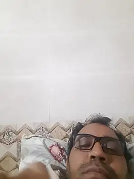 Snapshot of Hot-boy077 chatting on November 2025 05:29:02 PM Hot-boy077 online show from November 2025 05:29:02 PM