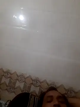 Snapshot of Hot-boy077 chatting on November 2025 05:24:01 PM Hot-boy077 online show from November 2025 05:24:01 PM