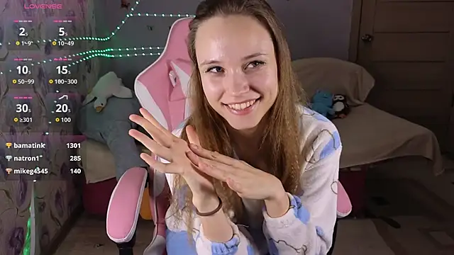 Snapshot of Armurra15 chatting on November 2025 08:38:02 PM Armurra15 online show from November 2025 08:38:02 PM