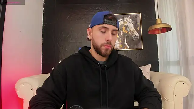 Maximo Wolff online show from October 2025 08:09:02 PM