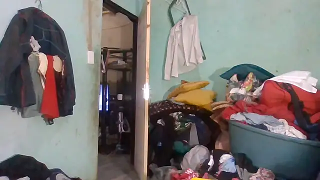 Nicky52 online show from October 2025 03:41:01 PM