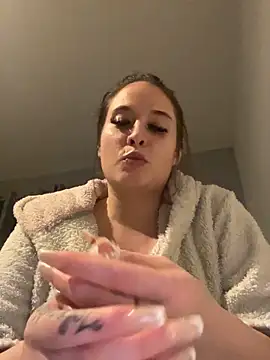 LollyLove  online show from February 2026 07:04:01 PM