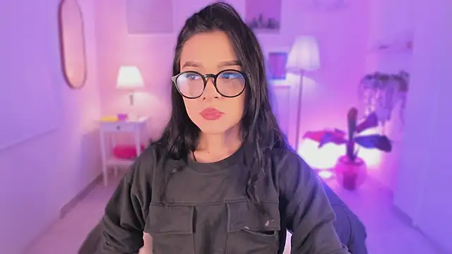 Snapshot of emma_soul1 chatting on November 2025 07:47:01 PM emma soul1 online show from November 2025 07:47:01 PM