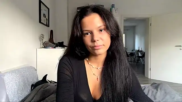 Snapshot of MaydaCornwall chatting on November 2025 03:03:01 PM MaydaCornwall online show from November 2025 03:03:01 PM