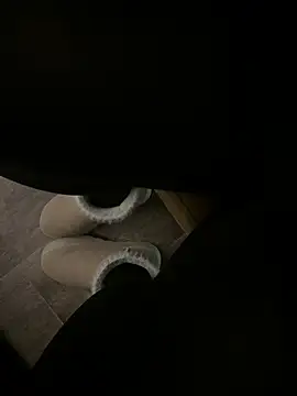 HiddenHoneyLDN online show from October 2025 05:38:01 AM