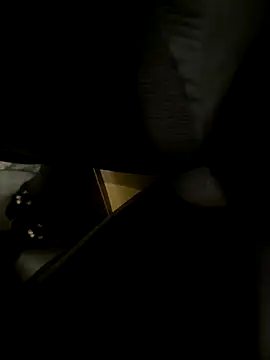 HiddenHoneyLDN online show from October 2025 07:00:01 PM