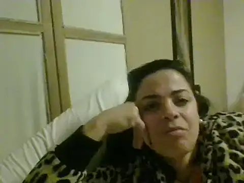 ITALIANASISIXX online show from November 2025 05:11:01 PM