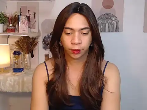 Ursexy ngaw online show from November 2025 05:48:01 PM