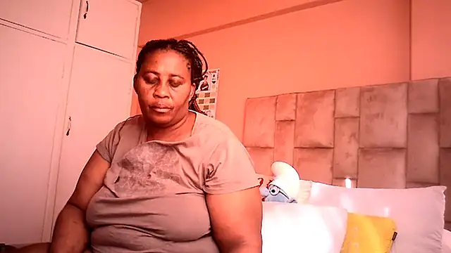 Snapshot of HUGEASSXXXXX chatting on August 2026 07:55:02 AM HUGEASSXXXXX online show from August 2026 07:55:02 AM