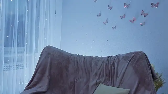 BlushinBloom online show from February 2026 05:50:02 AM