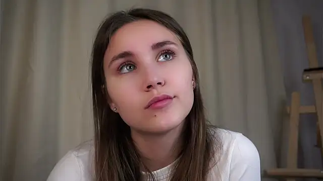 EthalFlowers online show from November 2025 01:15:02 AM