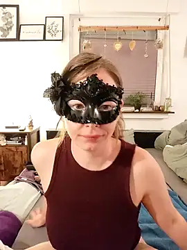 Snapshot of Squirtingcouple9094 chatting on October 2025 06:42:02 PM Squirtingcouple9094 online show from October 2025 06:42:02 PM