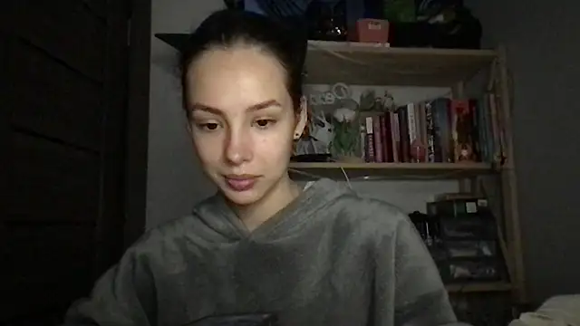 Yuna5343 online show from September 2025 10:13:01 PM