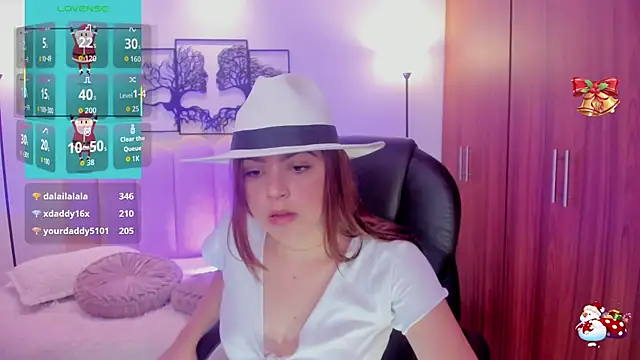 Snapshot of Madelin_carter chatting on October 2025 07:14:01 PM Madelin carter online show from October 2025 07:14:01 PM