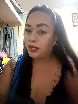 Snapshot of EmmaKantutera chatting on October 2025 10:06:01 AM EmmaKantutera online show from October 2025 10:06:01 AM