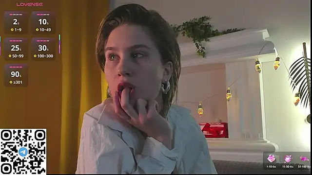 odelynbrower online show from December 2025 04:40:01 AM