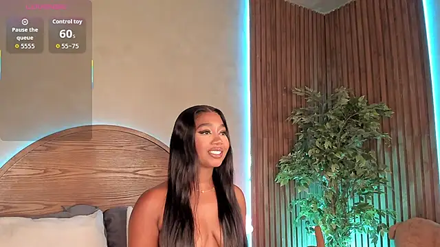 alisonn moon online show from October 2025 11:35:01 PM