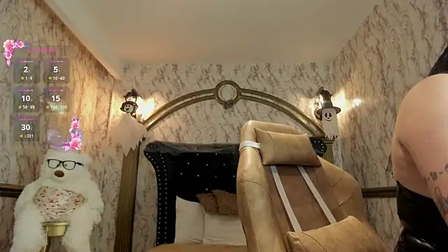 irenne wilsonn online show from October 2025 02:41:02 AM