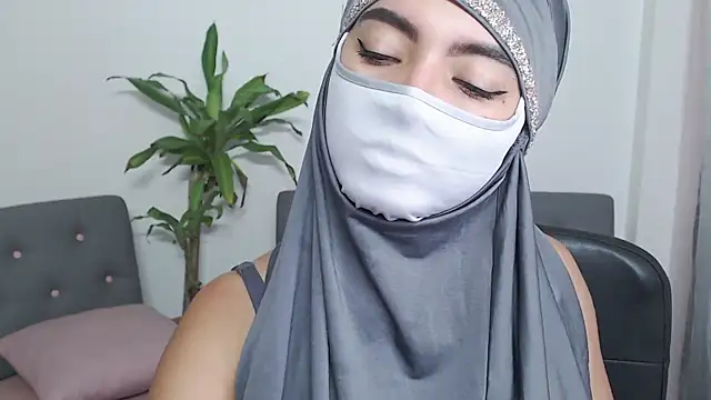 jade nassar online show from November 2025 06:29:01 PM