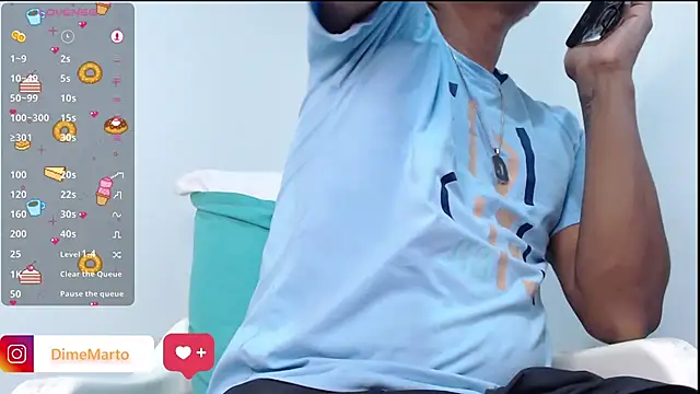 Snapshot of mike_black_22 chatting on November 2025 02:16:01 PM mike black 22 online show from November 2025 02:16:01 PM