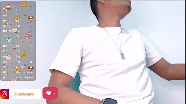 Snapshot of mike_black_22 chatting on November 2025 07:47:01 PM mike black 22 online show from November 2025 07:47:01 PM