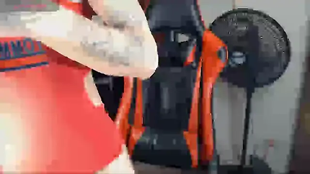 Snapshot of sara_slut21 chatting on March 2025 12:28:02 AM sara slut21 online show from March 2025 12:28:02 AM