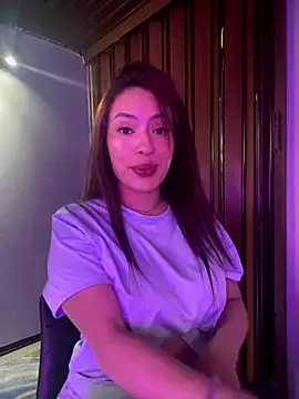 Adarha Ramirez online show from November 2025 07:08:01 AM