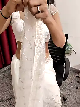 Snapshot of Shalu_G chatting on September 2025 02:17:01 PM Shalu G online show from September 2025 02:17:01 PM