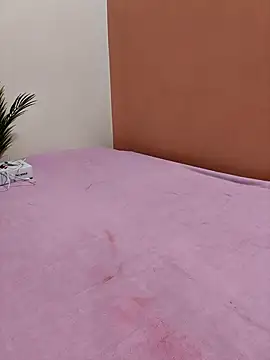 Snapshot of Shalu_G chatting on September 2025 03:27:02 AM Shalu G online show from September 2025 03:27:02 AM