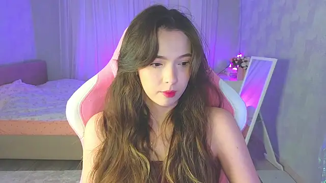 yuna sunshy online show from November 2025 12:43:01 AM