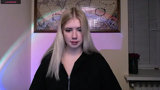 AliceHotty  online show from November 2025 07:42:02 AM