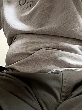 moonflower25 online show from September 2025 03:59:02 PM