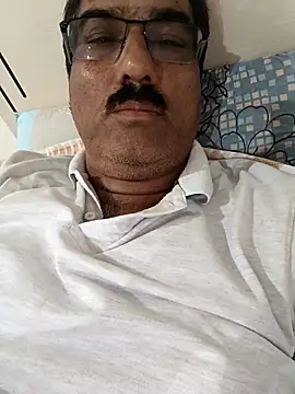 moonflower25 online show from October 2025 07:19:01 AM