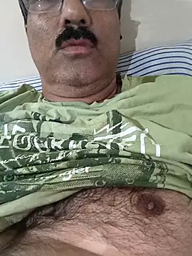 moonflower25 online show from October 2025 10:54:02 PM