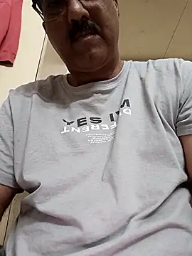 moonflower25 online show from November 2025 10:26:02 AM