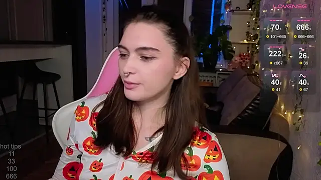 Snapshot of dorfmatratze__ chatting on October 2025 06:19:01 PM dorfmatratze online show from October 2025 06:19:01 PM