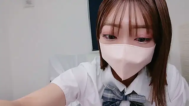 Snapshot of Rina_72 chatting on September 2025 07:42:01 AM Rina 72 online show from September 2025 07:42:01 AM