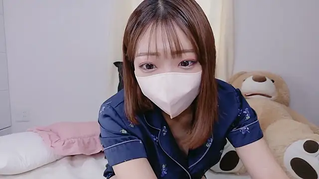 Snapshot of Rina_72 chatting on October 2025 06:25:01 AM Rina 72 online show from October 2025 06:25:01 AM