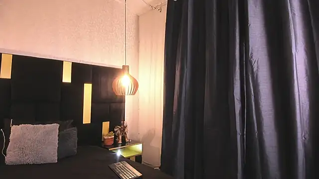 Lucio  Fox online show from February 2026 11:36:02 AM