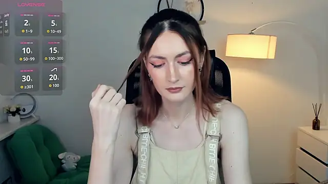 EasterBlink online show from November 2025 09:34:02 AM