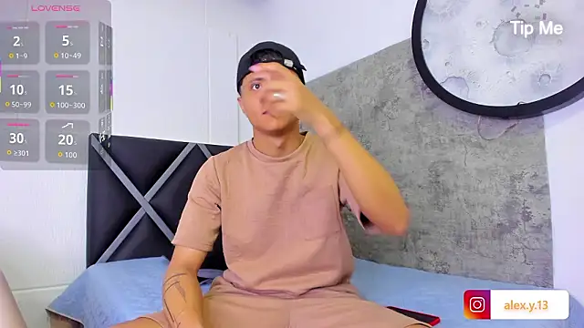  Leohot  online show from March 2026 02:50:02 AM