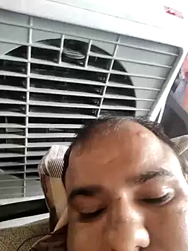 Snapshot of monty935 chatting on September 2025 08:15:01 AM monty935 online show from September 2025 08:15:01 AM