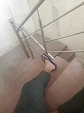 Snapshot of monty935 chatting on September 2025 08:52:01 AM monty935 online show from September 2025 08:52:01 AM