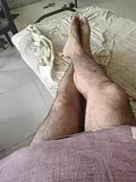 Snapshot of monty935 chatting on October 2025 04:16:02 AM monty935 online show from October 2025 04:16:02 AM